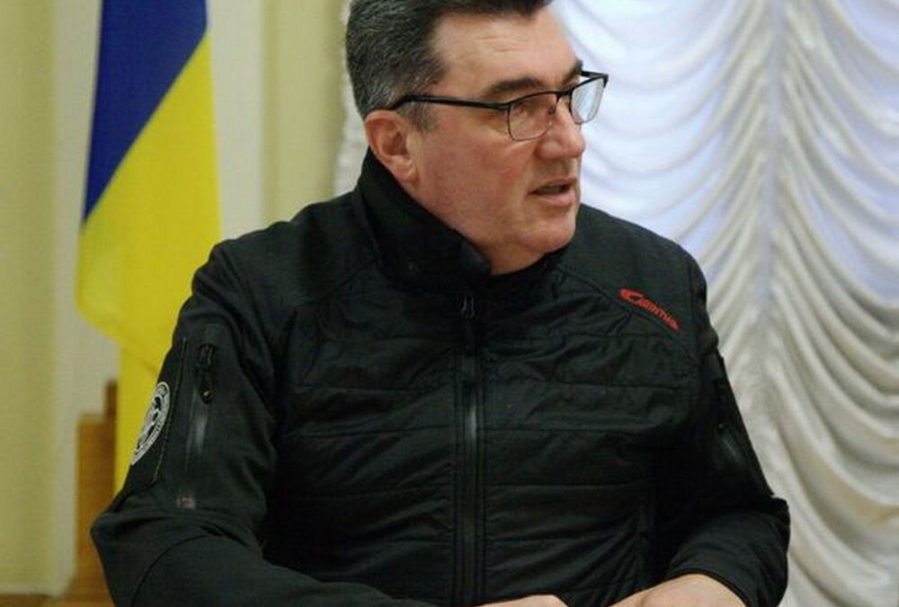 Украина готовится дать мощный отпор возможному наступлению России, - Данилов