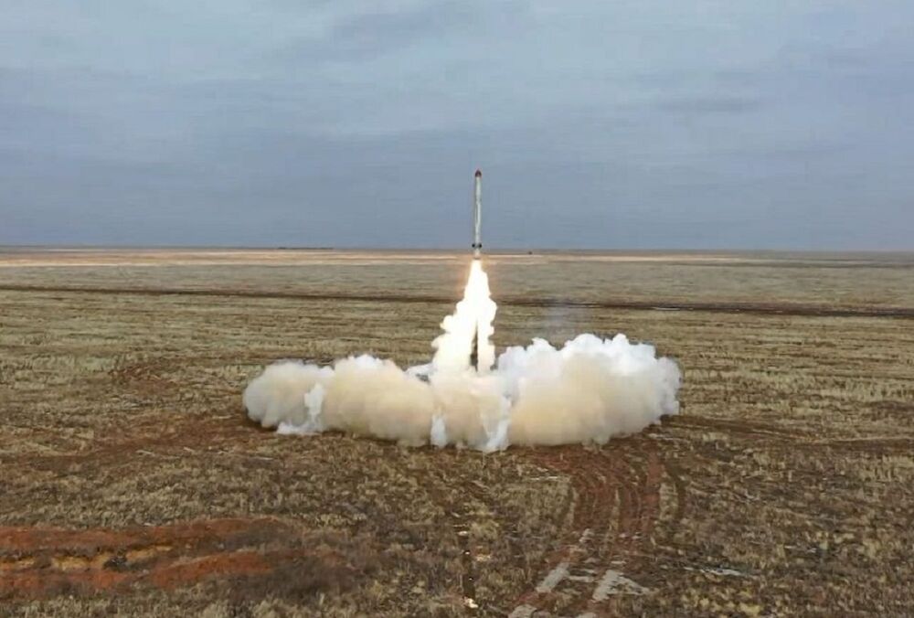 Ракетная атака РФ по Киевщине: две цели врага попали в поле  Ракетная атака РФ по Киевщине: две цели врага попали в поле