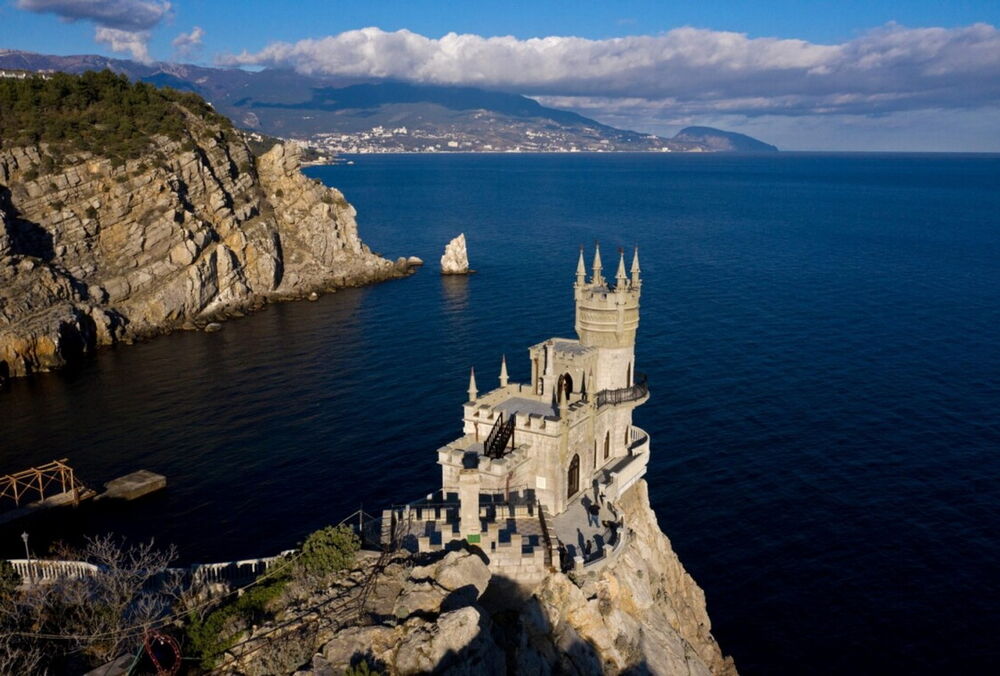 У Росії хочуть визнати незаконним рішення СРСР про передачу Україні Криму: реакція МЗС України