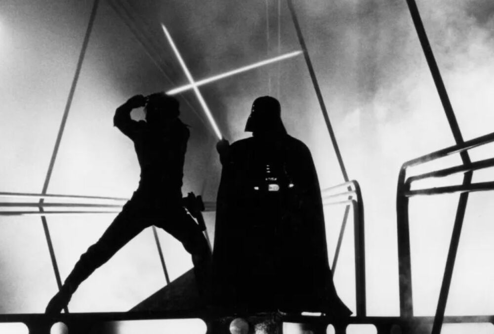 Меч Дарта Вейдера продали за рекордную для артефактов Star Wars сумму в 3,6 млн долларов