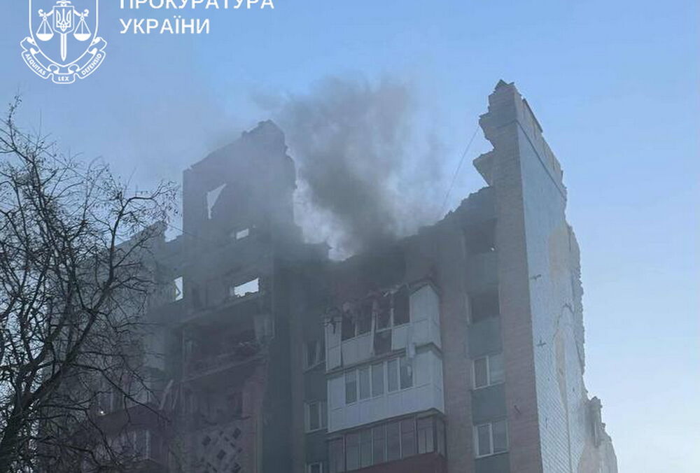 В Тернополе уже 16 погибших, 64 пострадавших в результате прилетов по жилым домам