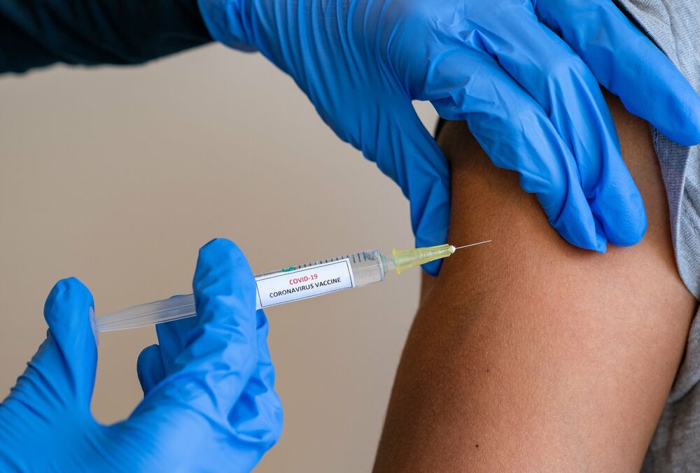 У МОЗ розповіли, коли українцям почнуть колоти китайську вакцину У МОЗ розповіли, коли українцям почнуть колоти китайську вакцину