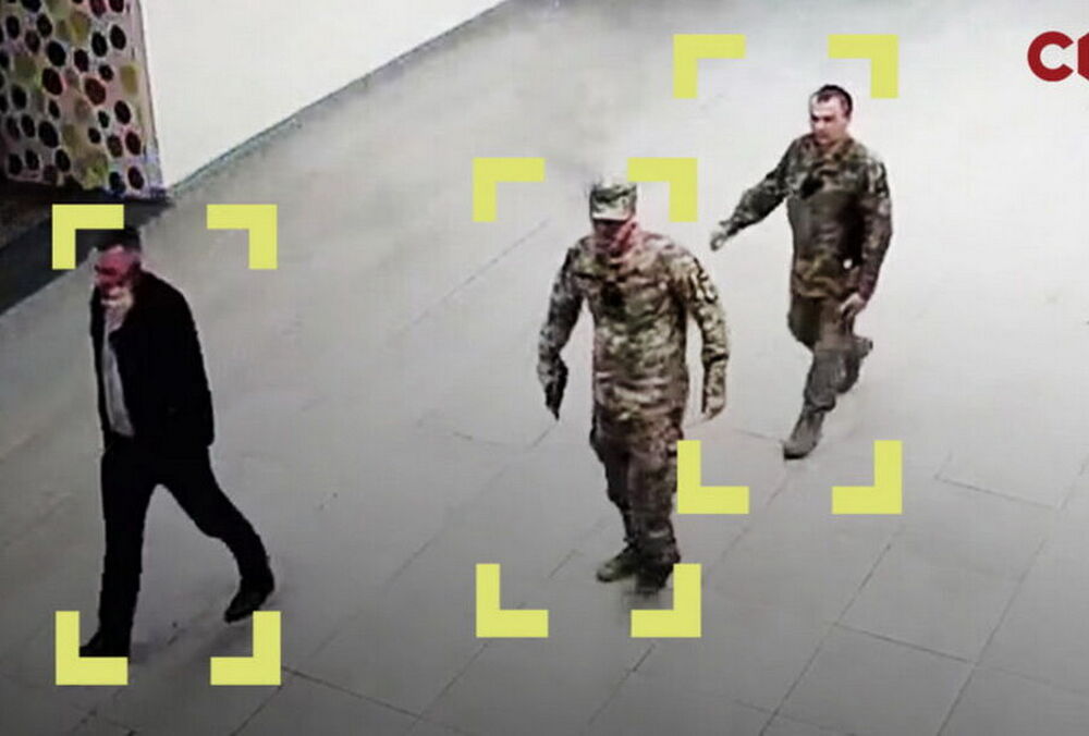 Глава кибербезопасности СБУ Витюк после скандального расследования отстранен и отправлен на фронт, - СМИ