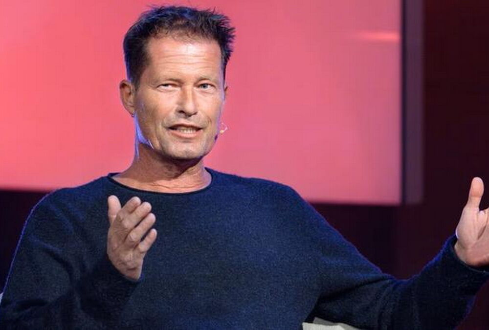 Звезда ”Достучаться до небес” Тиль Швайгер борется с сепсисом, он может потерять ногу Звезда ”Достучаться до небес” Тиль Швайгер борется с сепсисом, он может потерять ногу