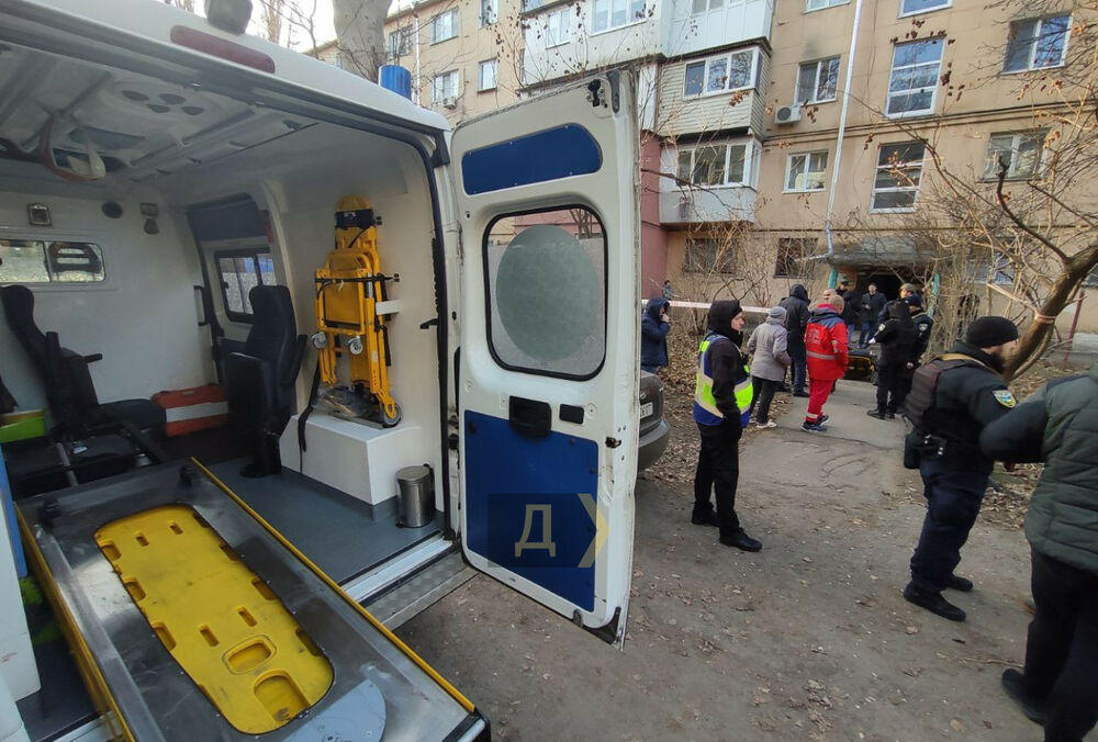 В Одесі військовий під наркотиками взяв у заручники жінку з дитиною