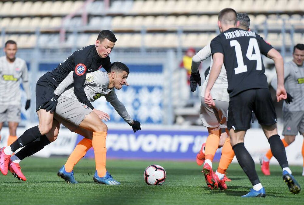 Инфографика: расписание матчей чемпионата Украины по футболу на сентябрь