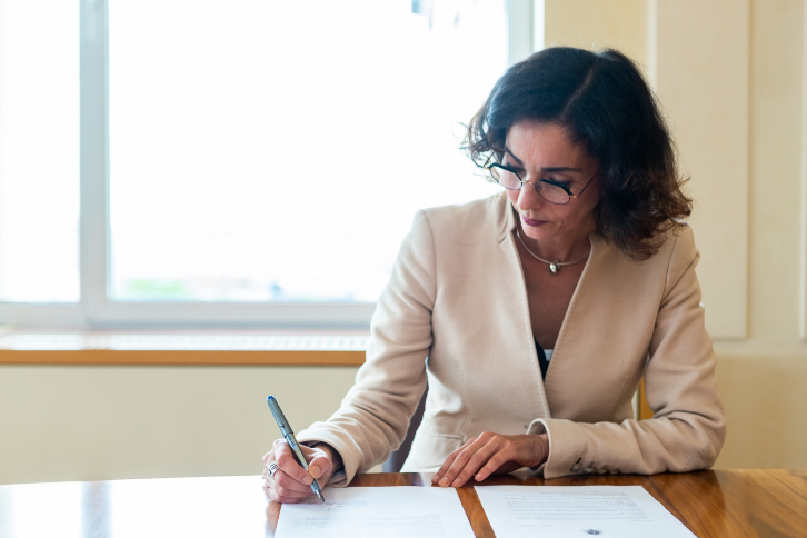 Глава МИД Бельгии после скандала с поездкой в Крым обратилась к украинцам