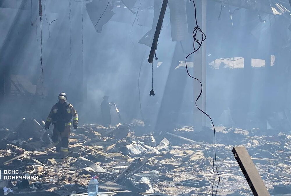 Россия нанесла удар по ТЦ в Константиновке высокоточной ракетой Х-38