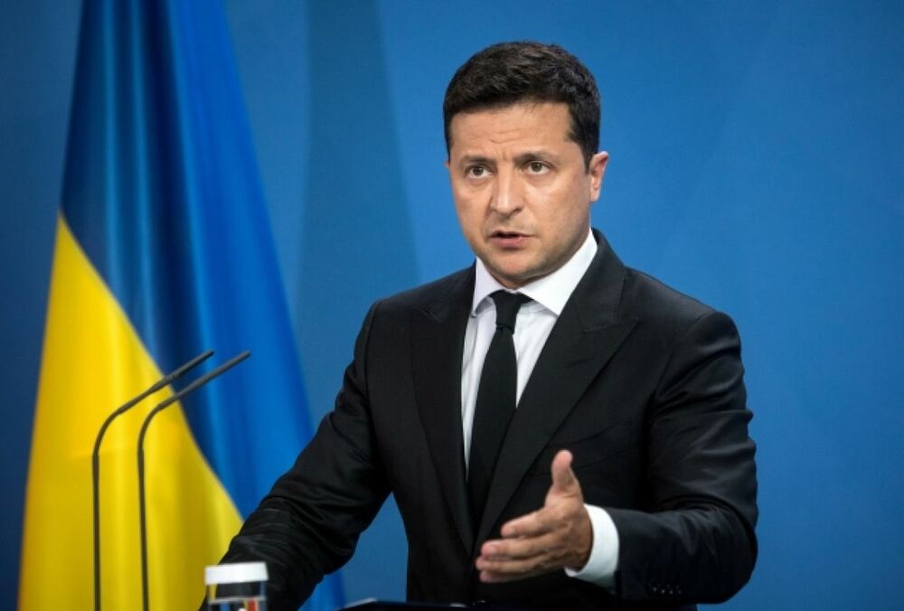 Петиція про відміну військового обліку для жінок набрала 25 тисяч підписів: її розгляне Зеленський Петиція про відміну військового обліку для жінок набрала 25 тисяч підписів: її розгляне Зеленський