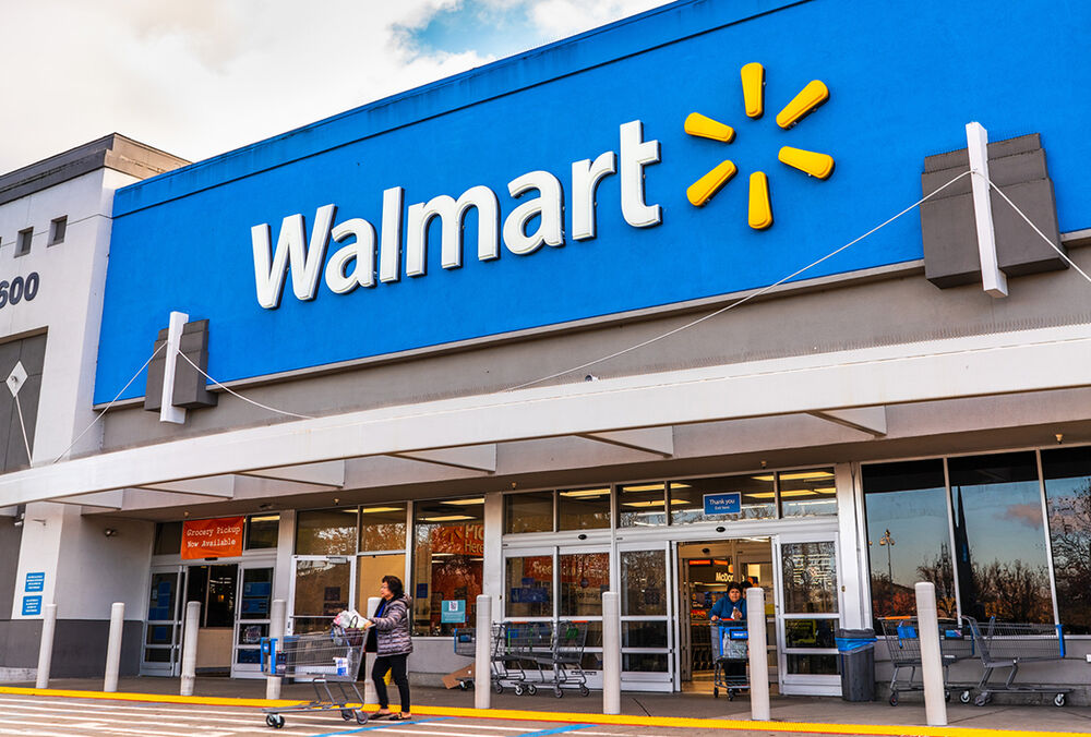 В США в магазине Walmart открыли стрельбу: есть погибшие