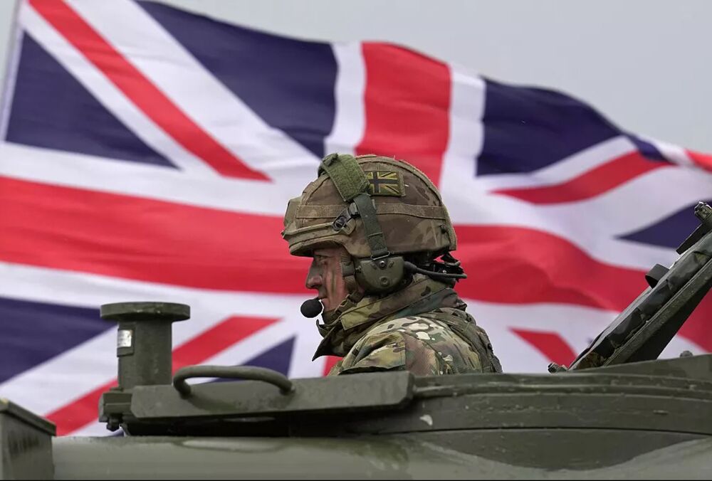 Відправити війська в Україну готові близько 10 країн, - Bloomberg