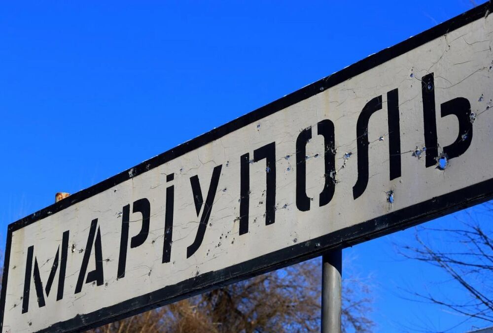 З настанням морозів жителі Маріуполя вже замерзають у своїх будинках