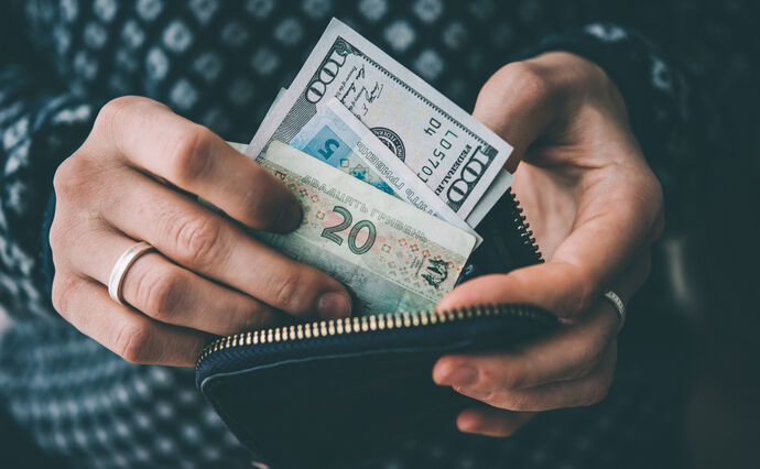 Экономика Украины в 2021 году: с какими доходами украинцы встречали Новый год