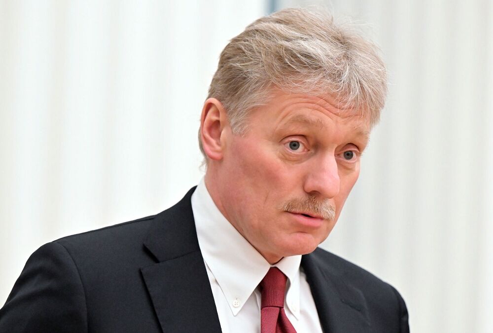 Британский журналист наглядно показал Пескову преступления российских военных в Буче Британский журналист наглядно показал Пескову преступления российских военных в Буче
