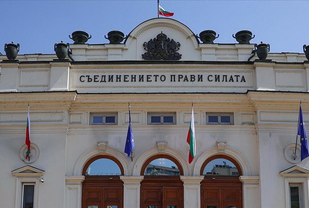 Болгария обещает поставки оружия в Украину напрямую - без посредников