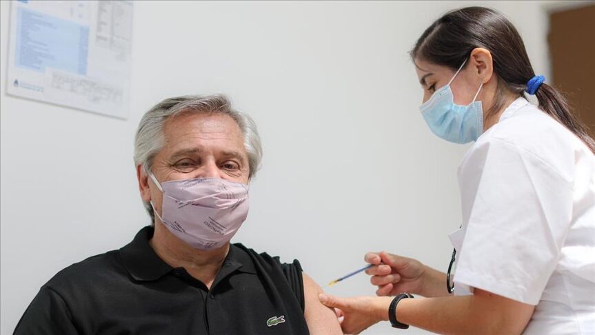 Президент Аргентини отримав позитивний результат на Covid після вакцинації російською вакциною