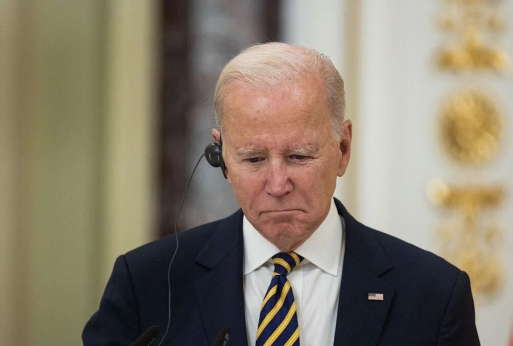 Байден впервые прокомментировал прорыв дамбы на Каховской ГЭС