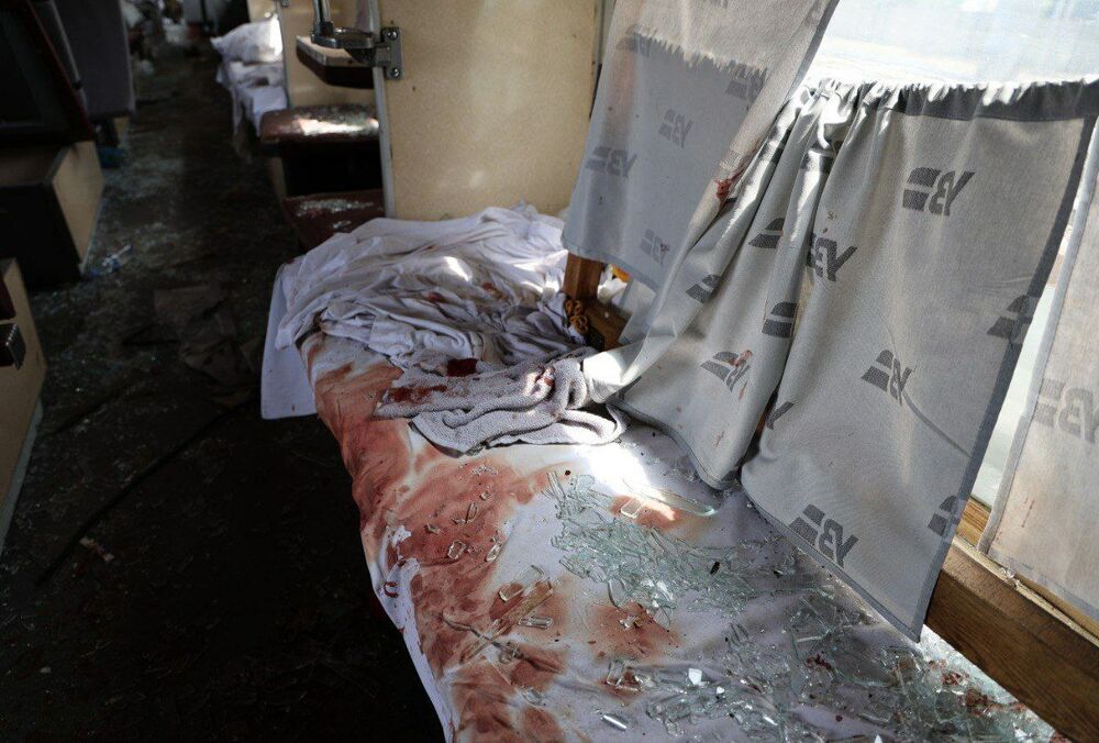 До 15 людей зросла кількість загиблих внаслідок російської атаки по Дніпру