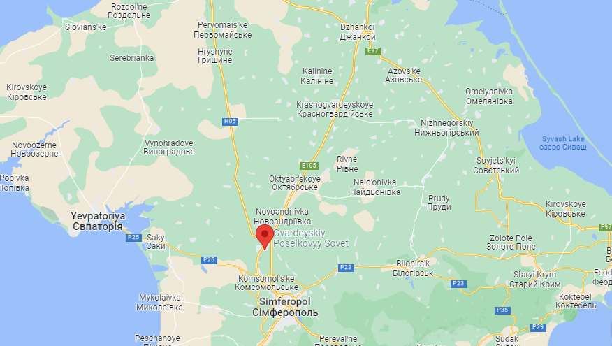 У Криму нові вибухи: росЗМІ повідомляють, що над авіабазою в Гвардійському здіймається чорний дим