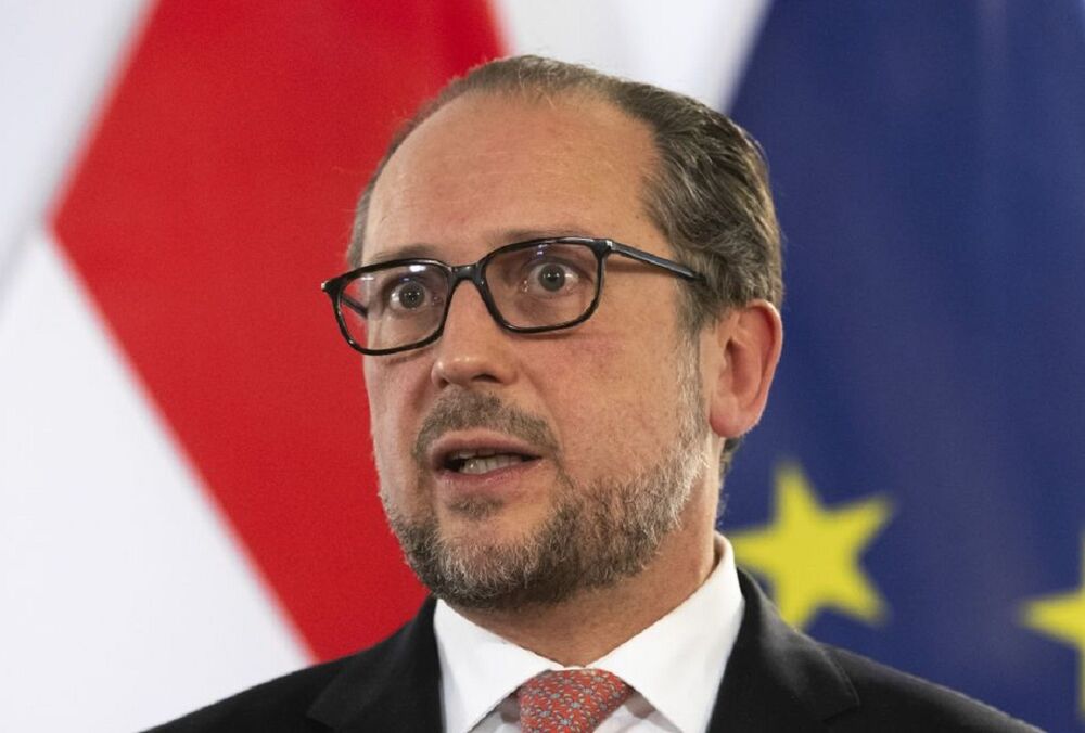 У МЗС Австрії виступили за продовження діалогу з РФ