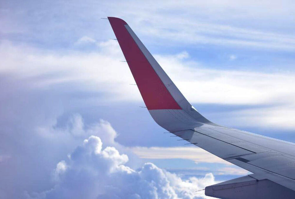 В Лас-Вегасе мужчина пробрался в аэропорт и едва не улетел на крыле самолета, - ВИДЕО  В Лас-Вегасе мужчина пробрался в аэропорт и едва не улетел на крыле самолета, - ВИДЕО