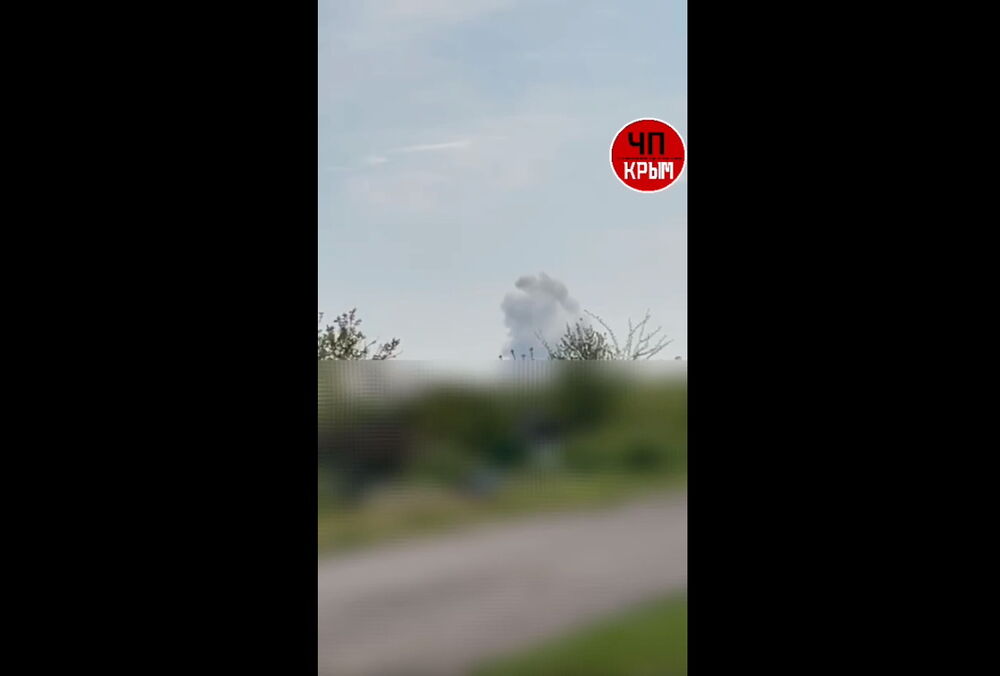 В Крыму прогремели взрывы: детали