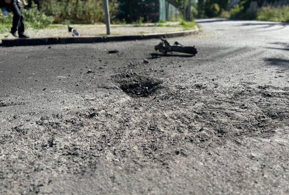 Оккупанты атаковали авиабомбами объект критической инфраструктуры в Херсоне 