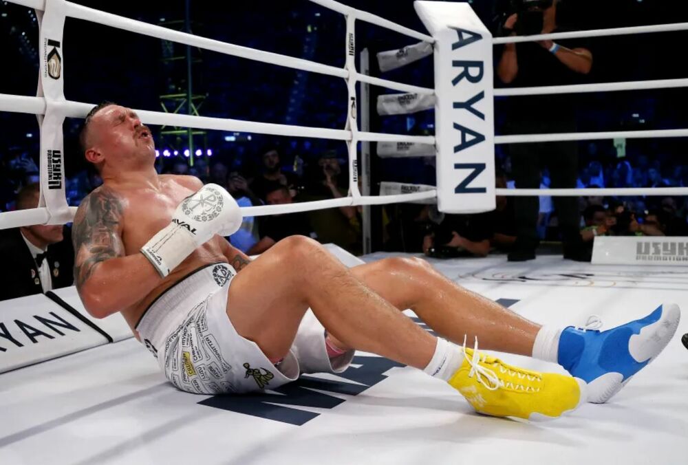 Промоутер Дюбуа призвал признать бой с Усиком несостоявшимся