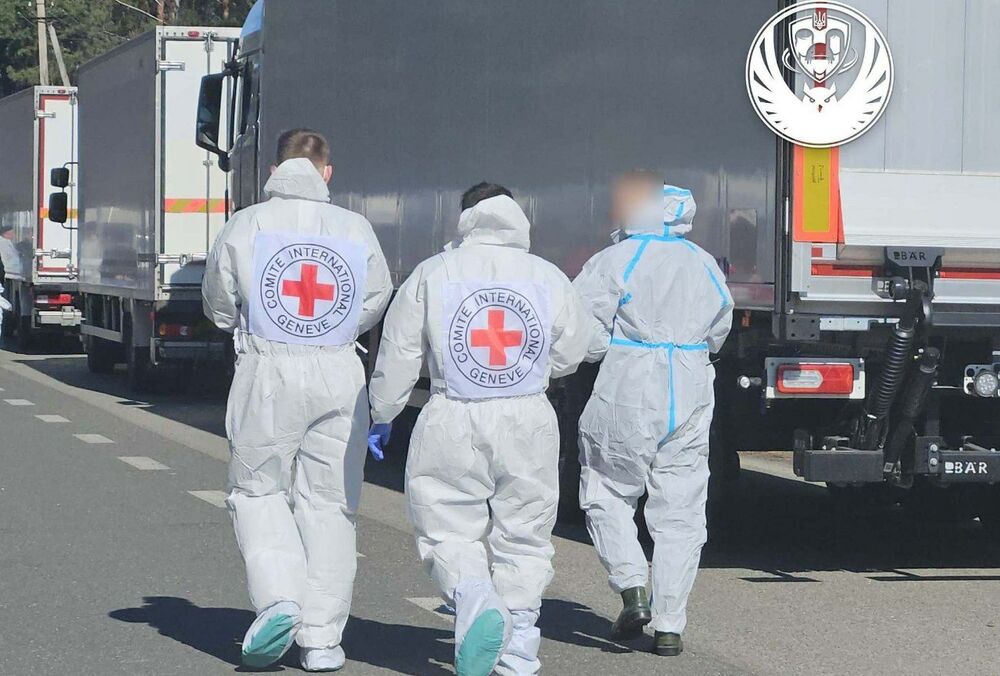 Україна повернула тіла 909 загиблих військових