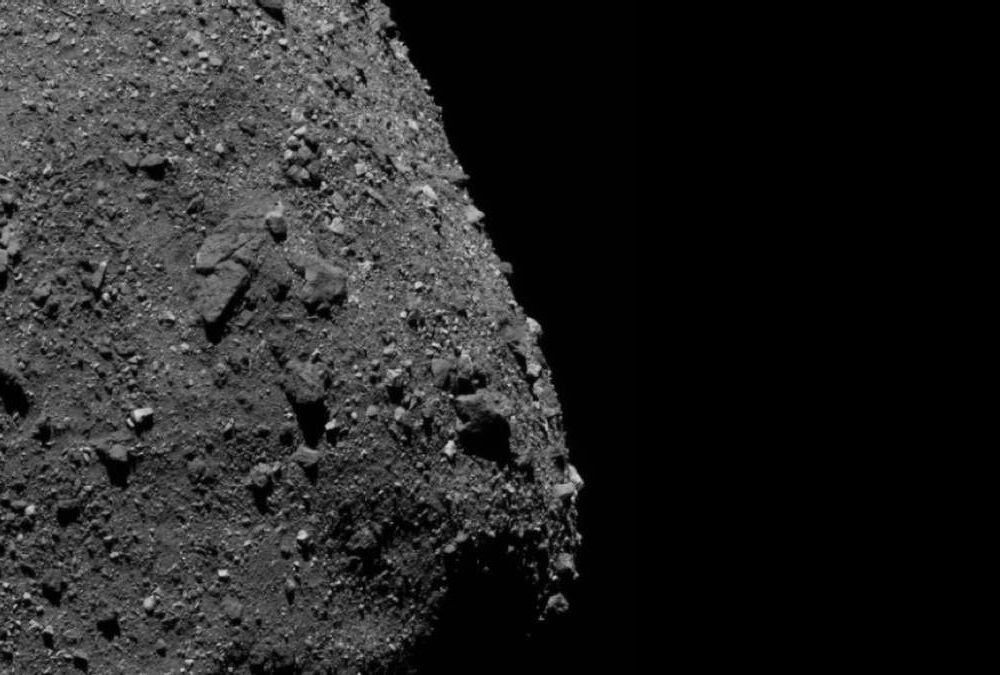 В NASA оценили риск столкновения астероида Бенну с Землей