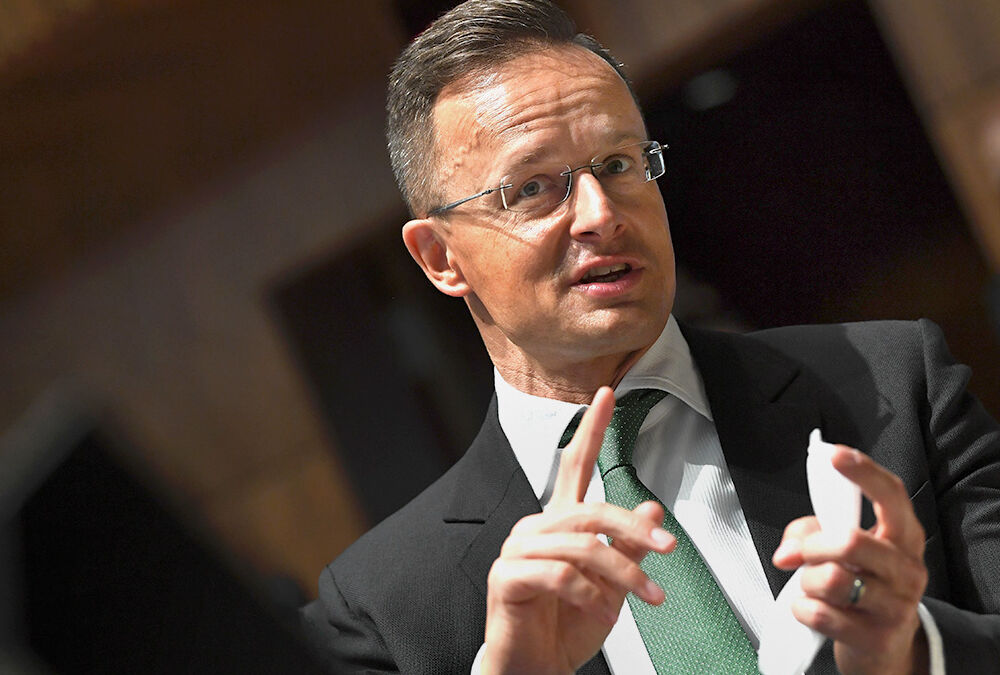 Угорщина заявила, що Польща ”дала дозвіл на теракти в Європі”