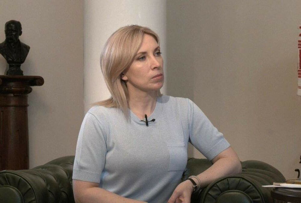 ”Общество не восприняло бы”: Арахамия рассказал, почему Верещук не стала главой Минобороны 