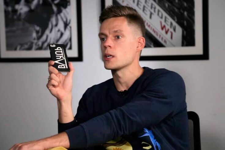 Юрий Дудь продает квартиру в Москве, больше не вернется в Россию?