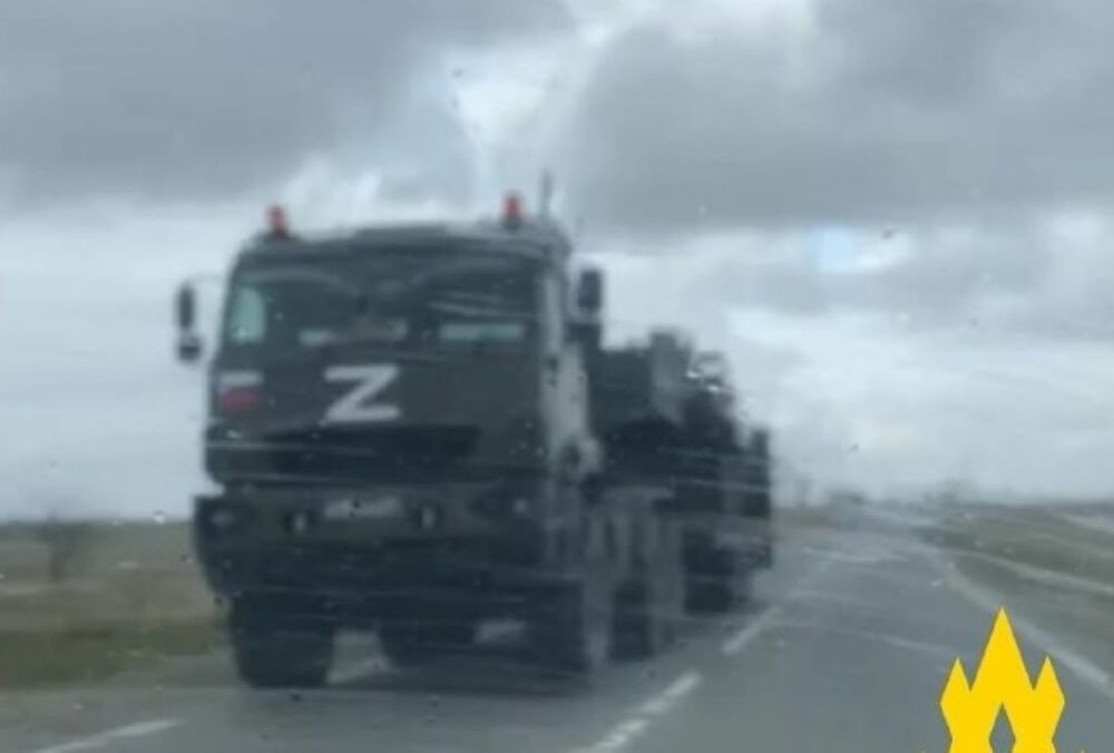 Россия перебрасывает в Запорожскую область технику из оккупированного Крыма