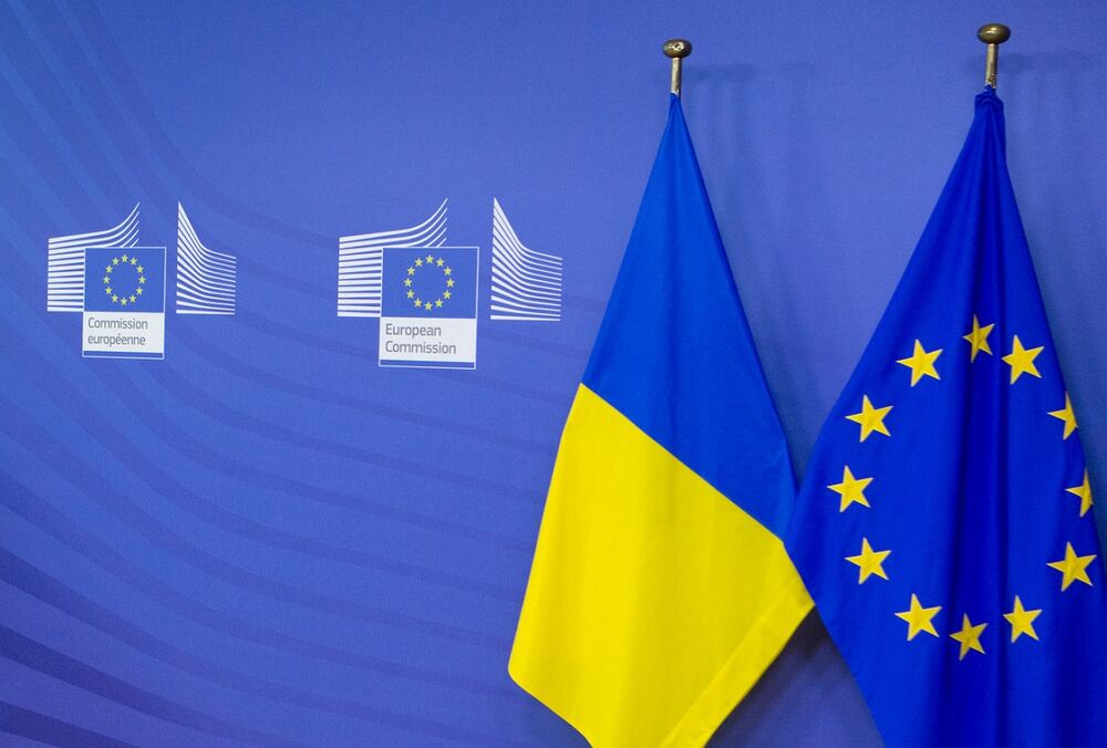 СМИ: из-за Венгрии переговоры о вступлении Украины в ЕС могут перенести на март  СМИ: из-за Венгрии переговоры о вступлении Украины в ЕС могут перенести на март