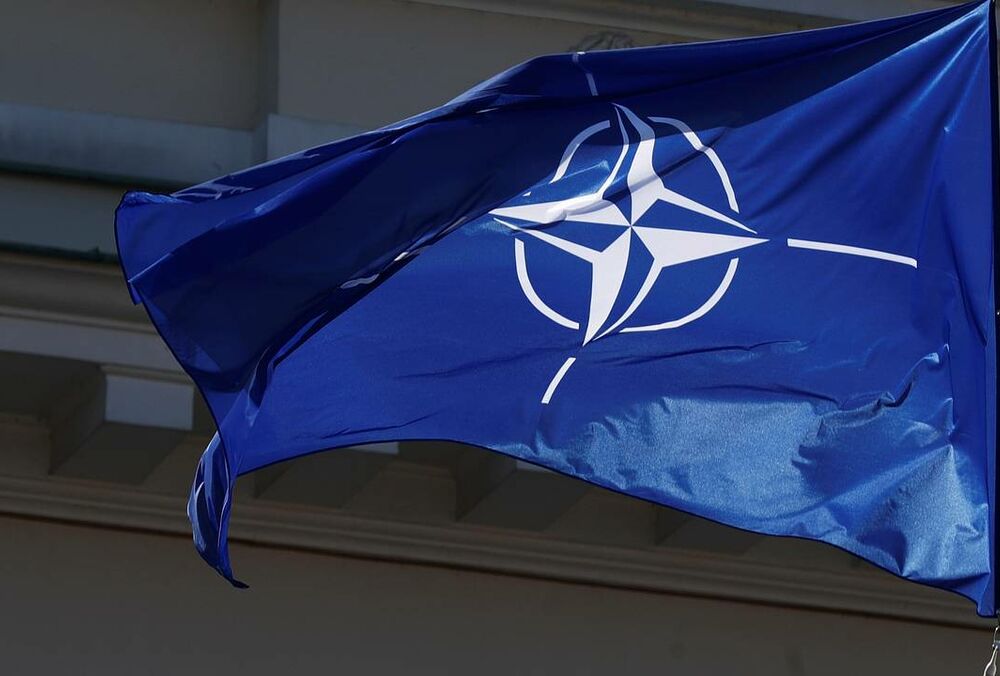 У США заявили, що НАТО вироблятиме більше зброї для України У США заявили, що НАТО вироблятиме більше зброї для України