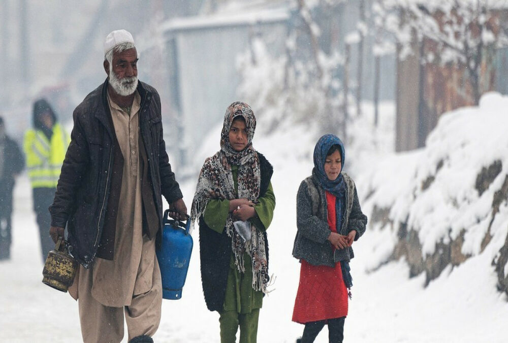 Из-за аномального холода в Афганистане массово погибают люди Из-за аномального холода в Афганистане массово погибают люди