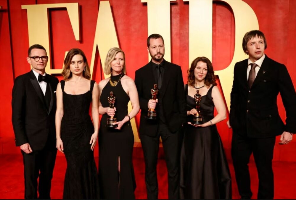 В Disney объяснили, почему убрали награждение фильма ”20 дней в Мариуполе” из телеверсии ”Оскара”