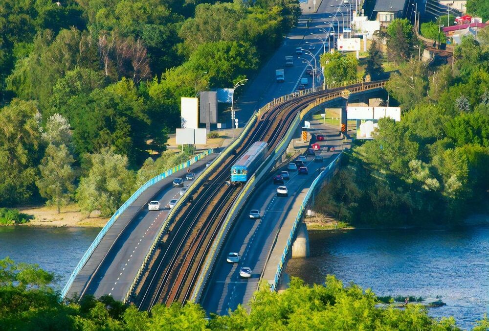 Запланований ремонт мосту Метро не вплине на роботу метрополітену, - КМДА