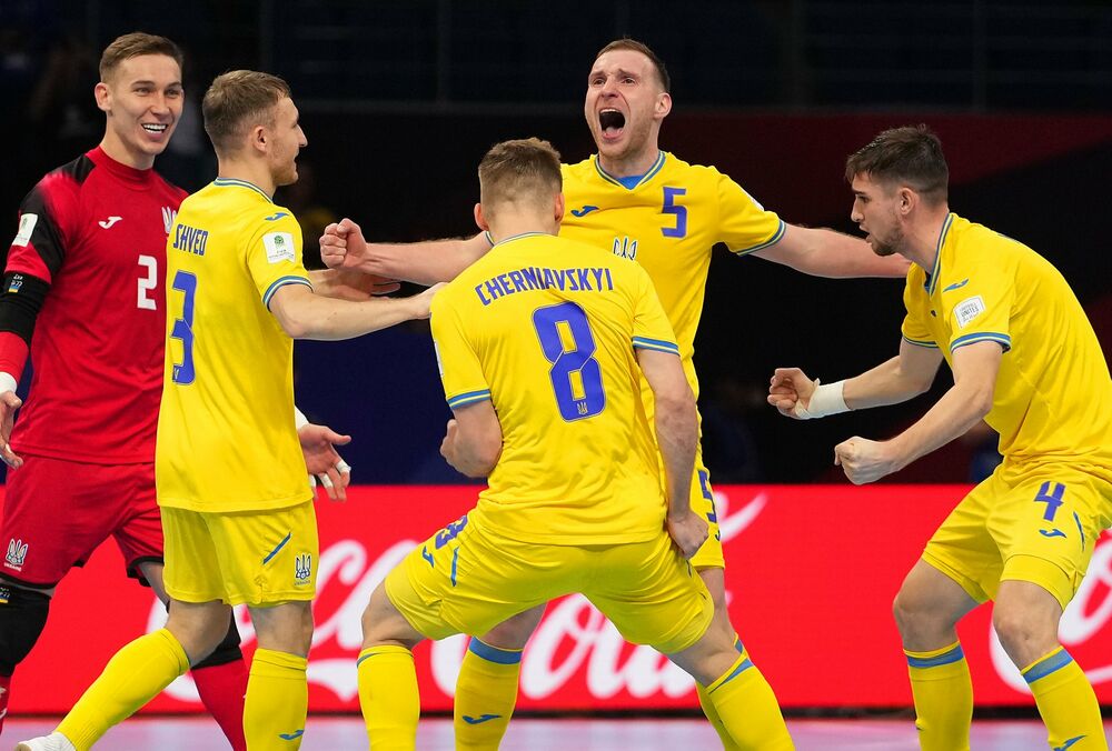 Сборная Украины впервые в истории завоевала бронзу чемпионата мира по футзалу