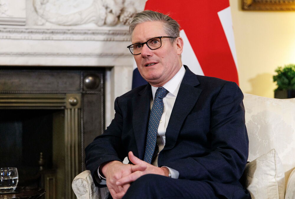 Зеленский анонсировал переговоры со Стармером по британским миротворцам в Украине