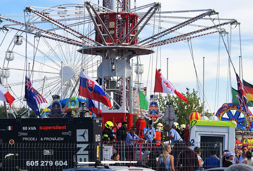 В Чехии произошла авария на детской карусели