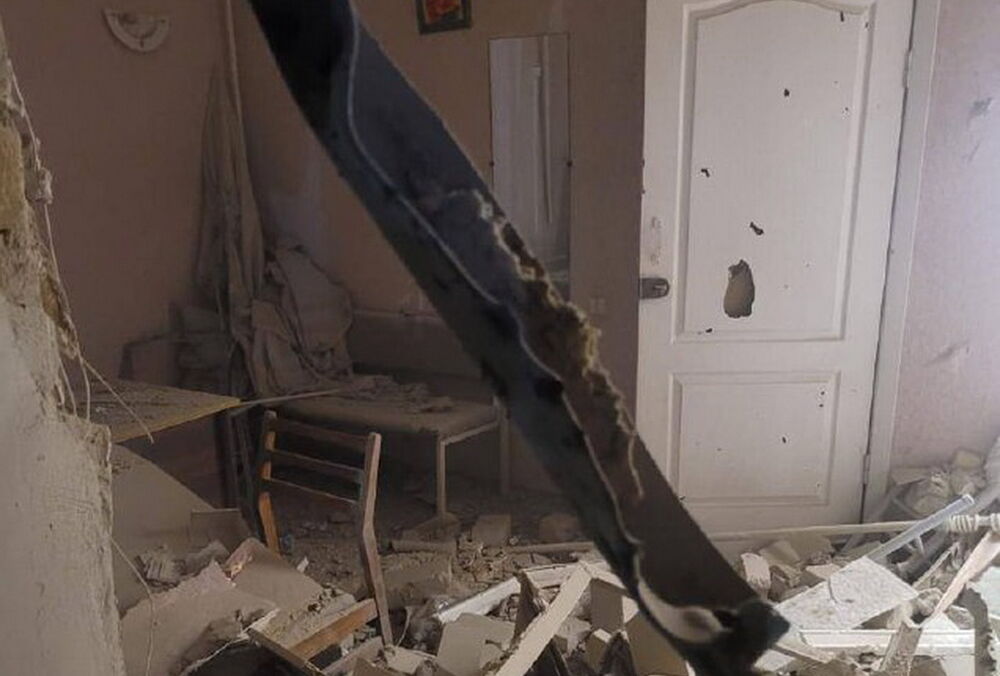 Оккупанты обстреляли родильное отделение больницы в Херсоне: фото