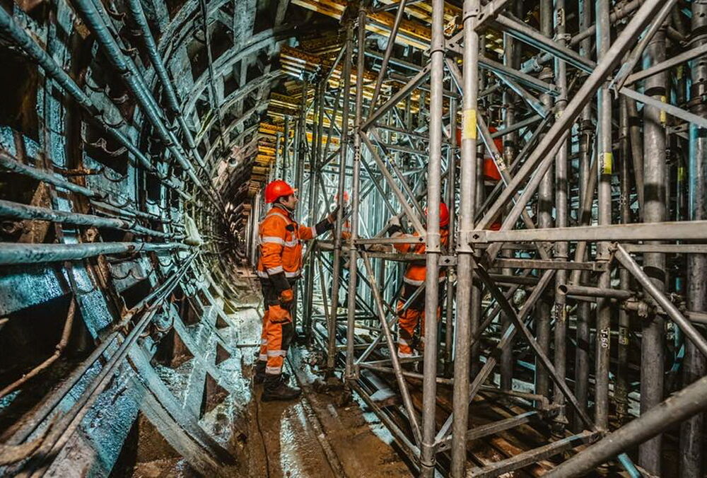 Между станциями метро ”Демеевская” и ”Лыбедская” строят новый кусок тоннеля