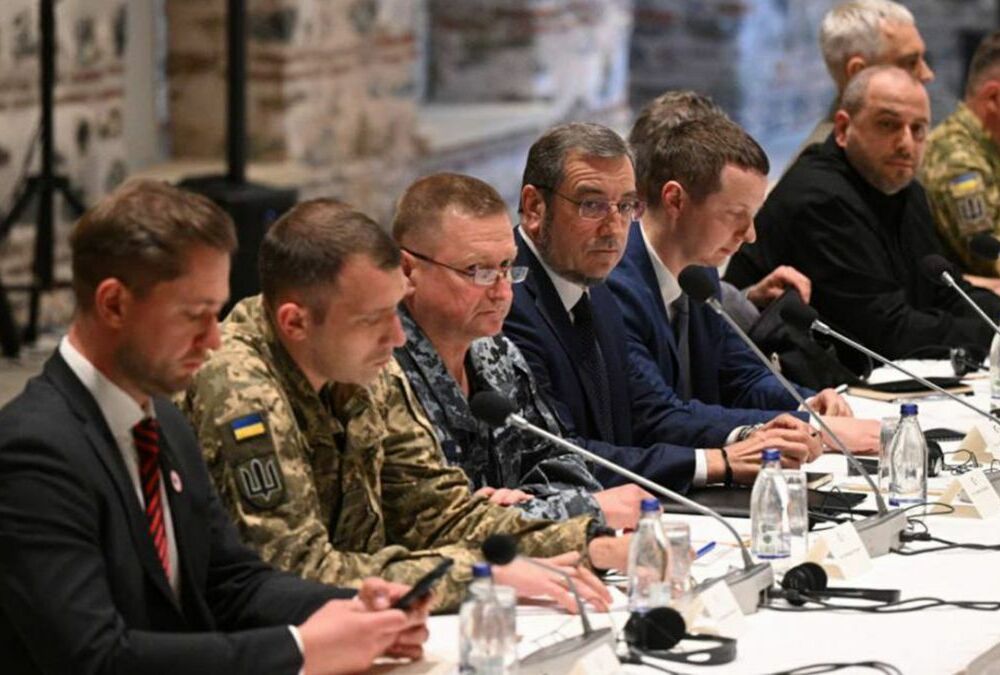 Зеленський розширив делегацію України на переговорах з РФ: хто поїде до Стамбулу