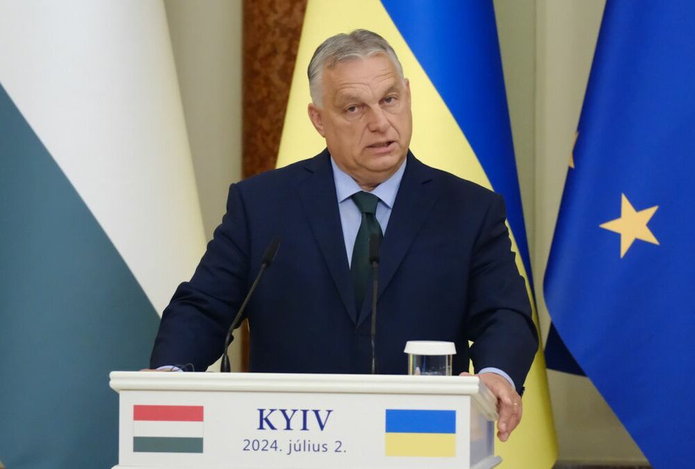 Орбан предложил Зеленскому прекратить огонь перед стартом мирных переговоров