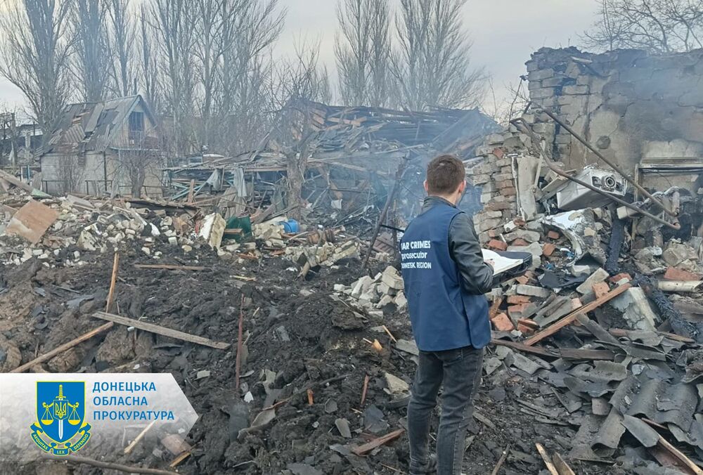 Оккупанты обстреляли Селидово из С-300: 4 раненых