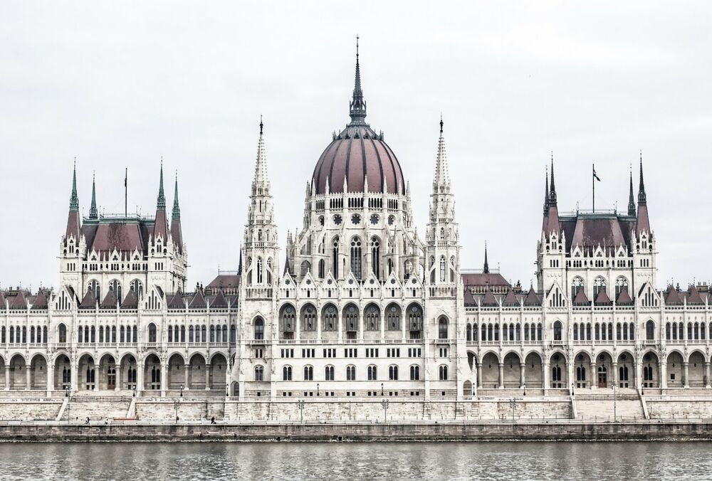 Угорщина заблокувала початок переговорів щодо вступу України до ЄС