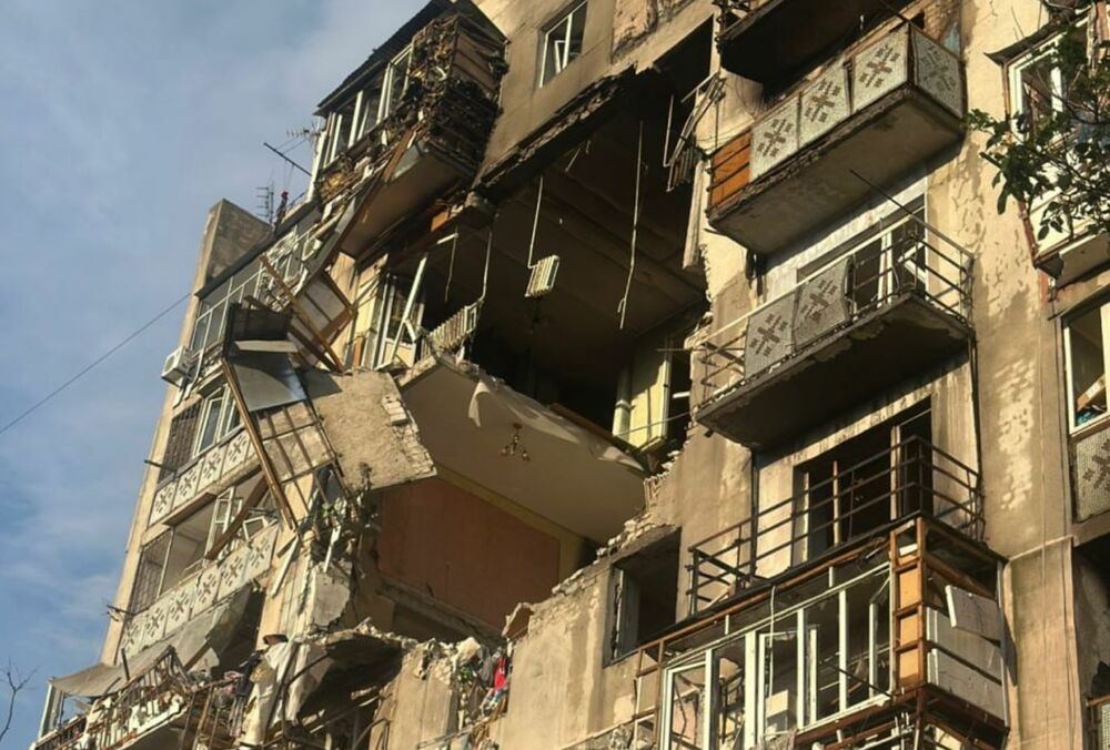 Вночі Росія запустила по Україні 103 дрони та 4 ракети