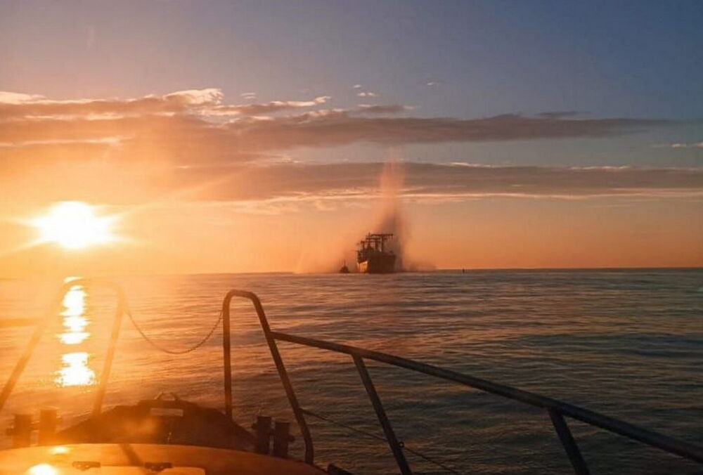 У Чорному морі на російській міні підірвався балкер під прапором Панами: фото